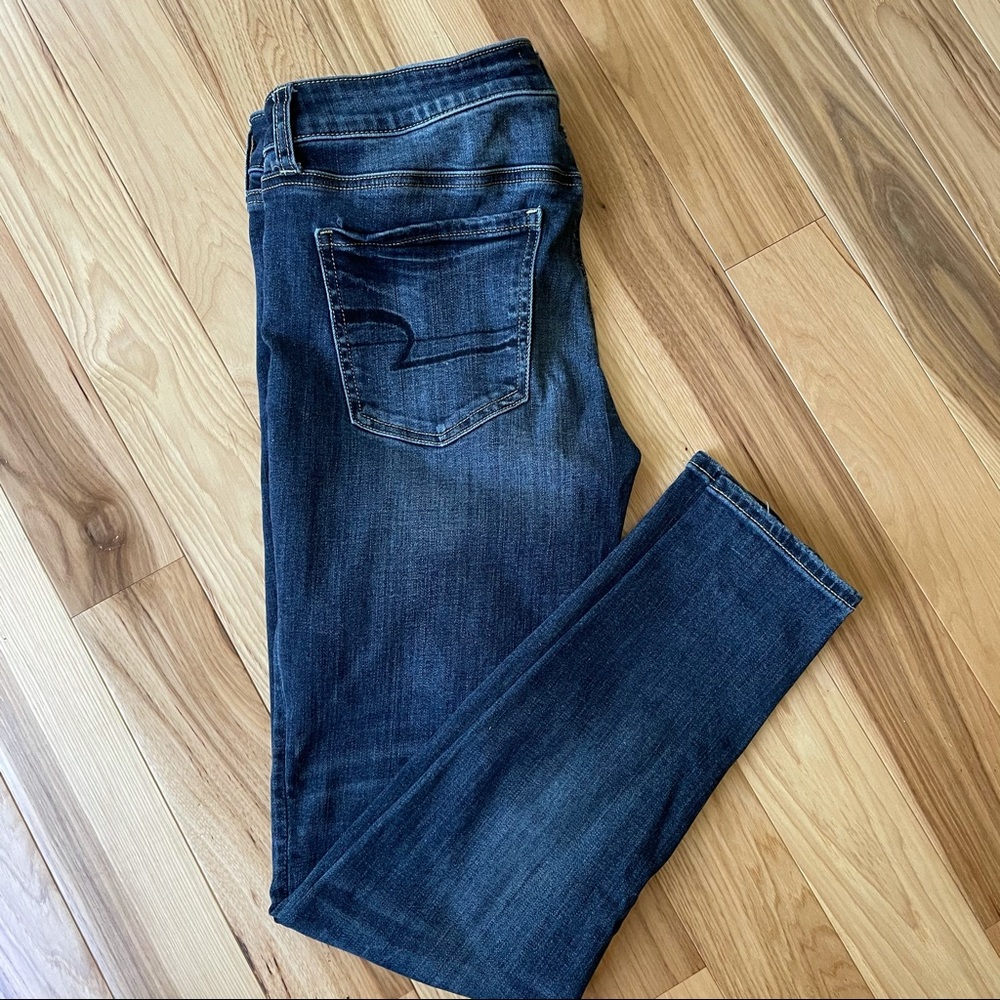 AE Jeans Size 8